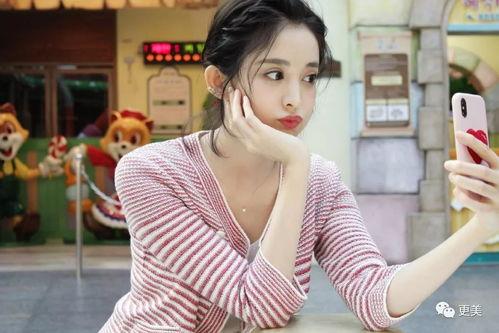 娜扎爆料爸爸是谁呀视频,爸爸身份曝光，网友热议  第2张