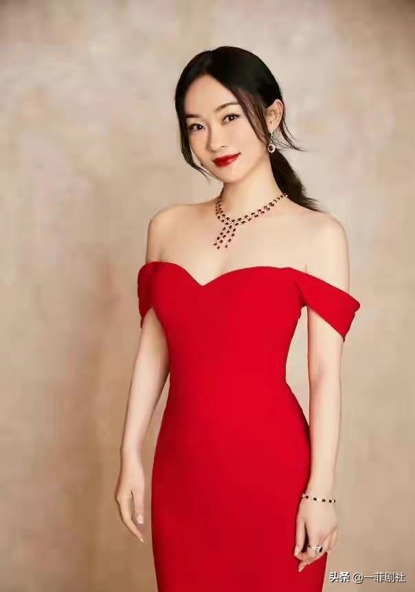 近期爆料的娱乐圈女明星,揭秘近期热点事件背后的真相  第2张