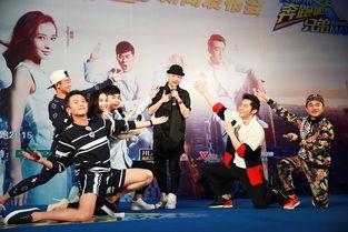 奔跑吧全集在线观看,笑料百出，感动满满，重温兄弟情谊！  第3张