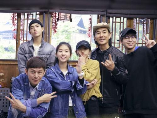 娱乐圈八卦狗仔队爆料,明星恋情、绯闻大揭秘！