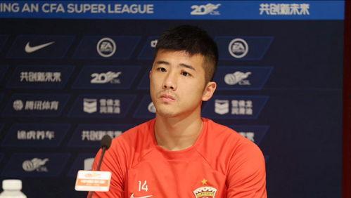 王国栋足球爆料视频大全,揭秘精彩瞬间与幕后故事  第2张