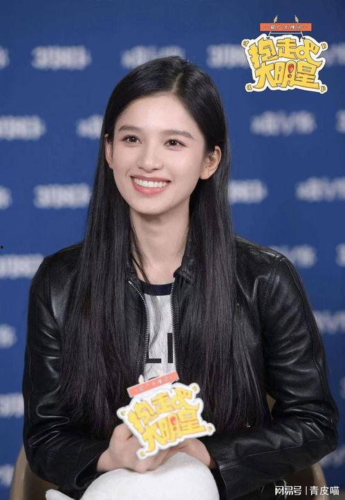 张婧仪恋情爆料最新视频,甜蜜互动引网友热议  第3张