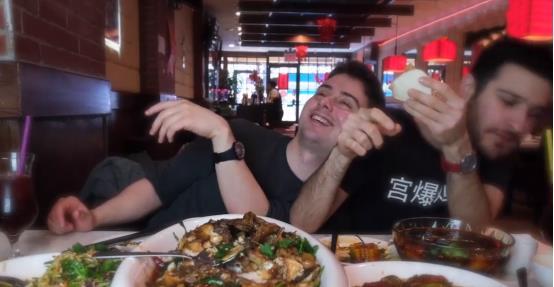 娱乐吃瓜蜀黍俄罗斯,娱乐吃瓜蜀黍带你探秘俄罗斯风情  第2张